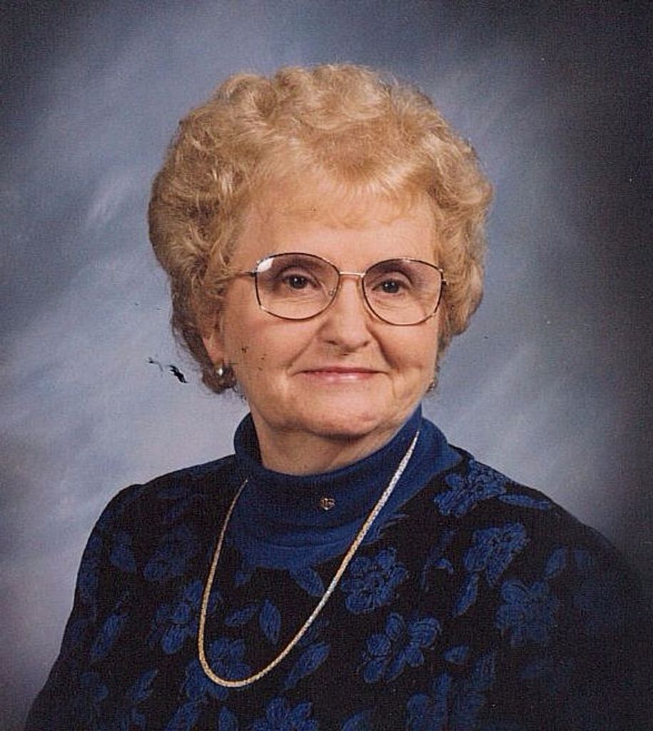Evelyn Y. -Bonnie- Burke
