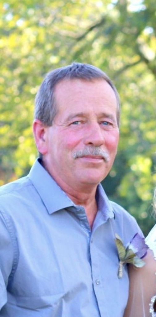 Rusty Thacker Profile Photo