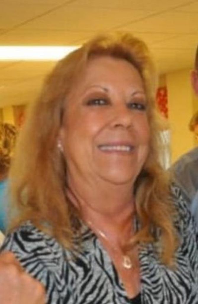 Vicci L Rolley Profile Photo