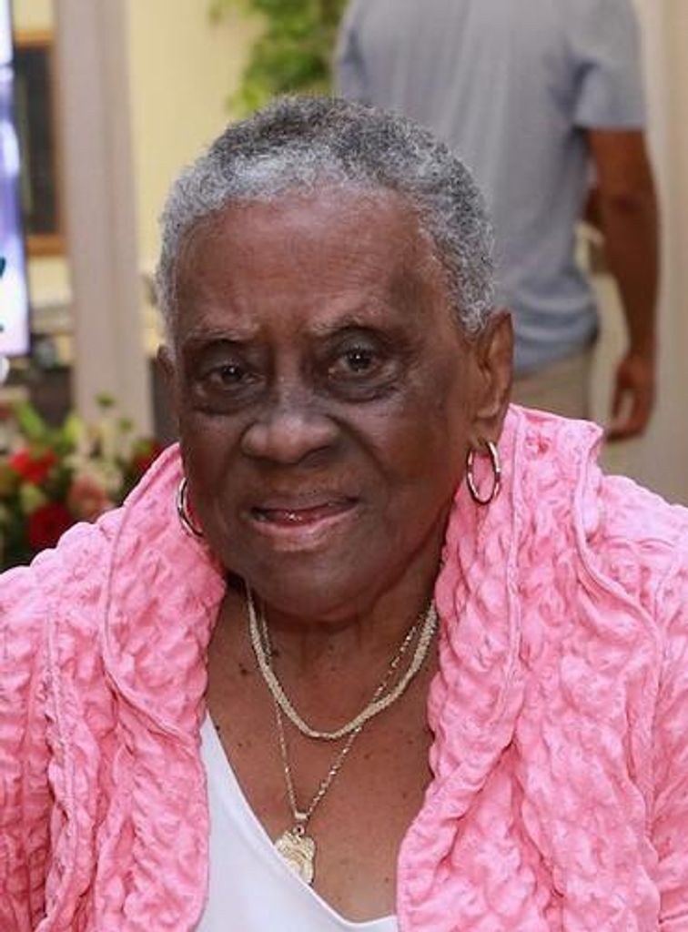 Geneva Howard Profile Photo