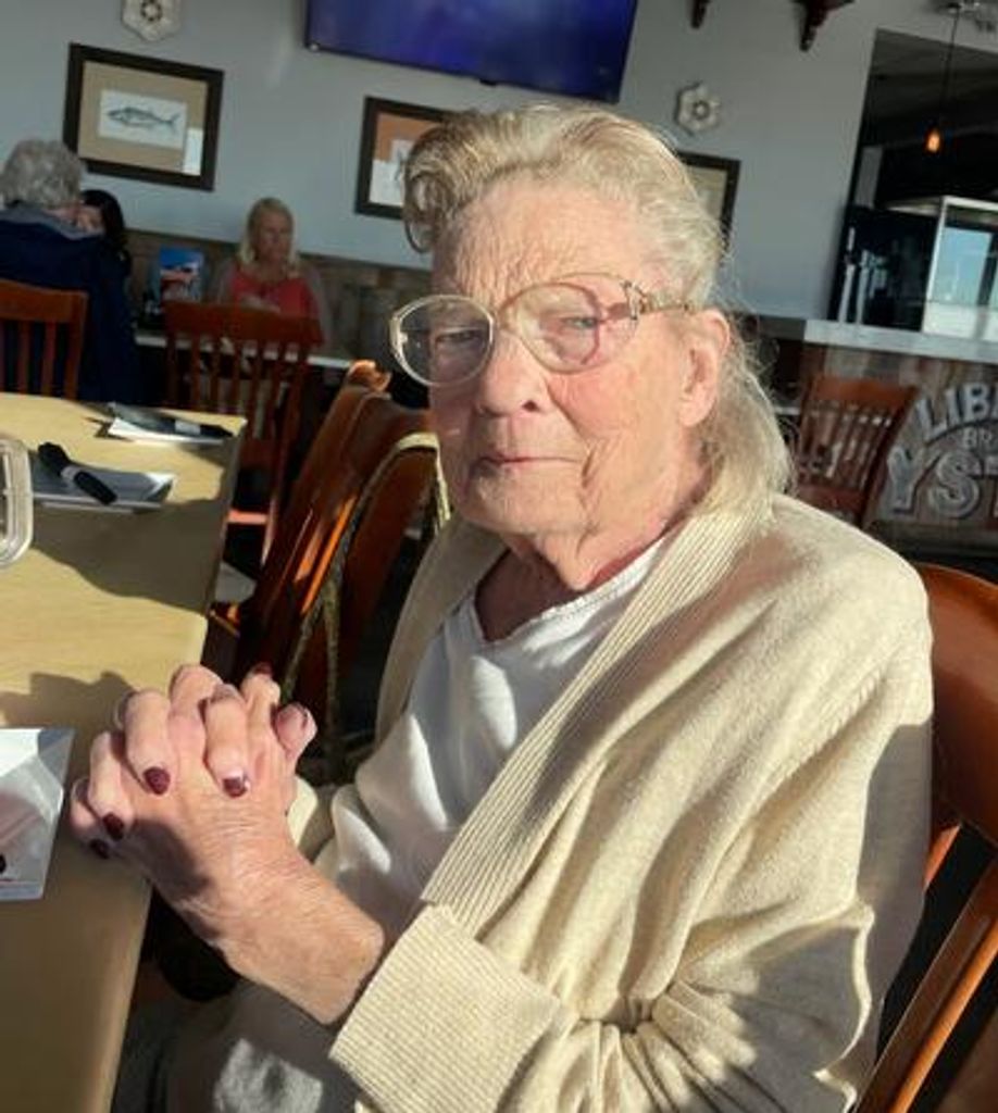 Betty Lou Mullen Profile Photo