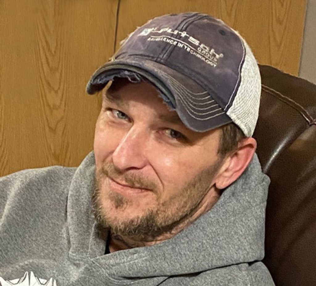 Chad Everette Horton
