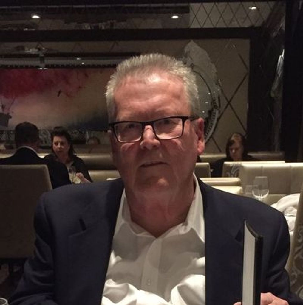 Robert M. Hoffmann, Jr "Bob"