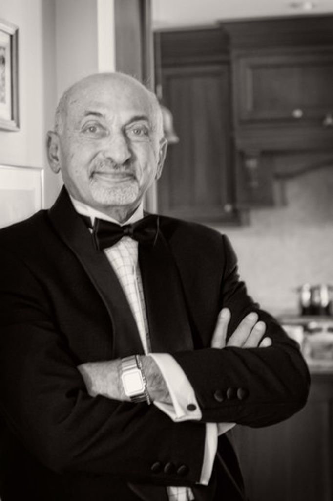 Robert Khadjehturian