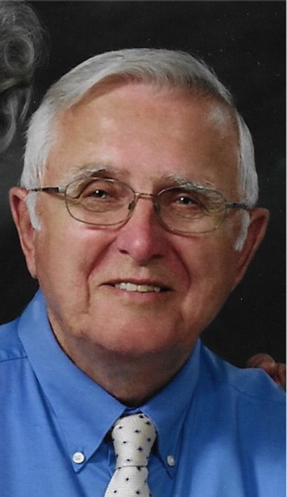 Stanley Edward Chromy Profile Photo