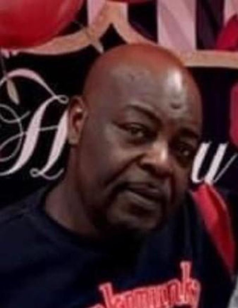 Bobby "Tree" Roundtree, Sr Profile Photo