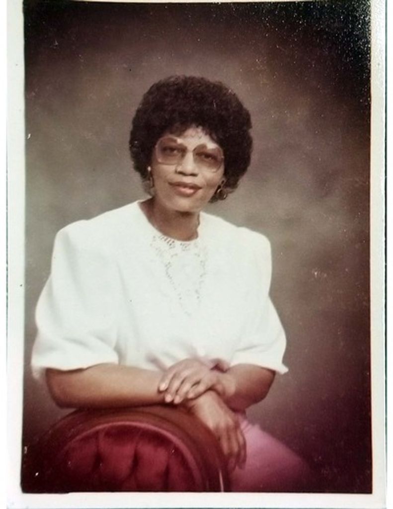 Carrie Bell Elam Profile Photo