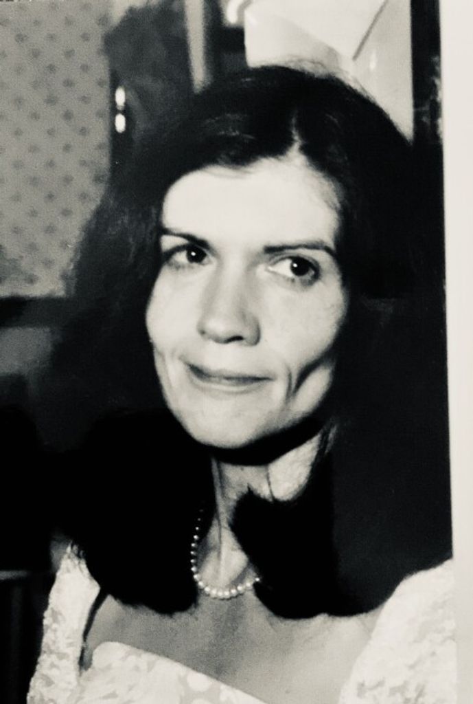 Anne E. Mccleary