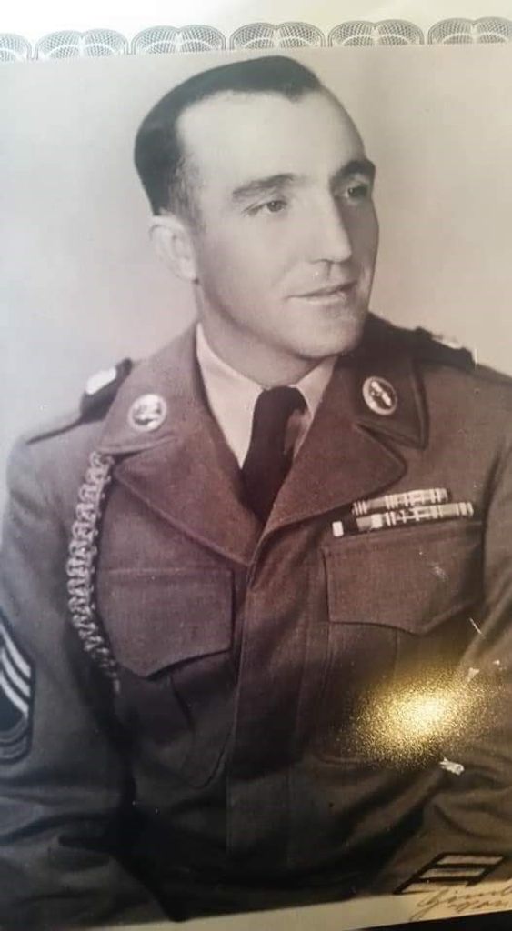 Veachel Lewis