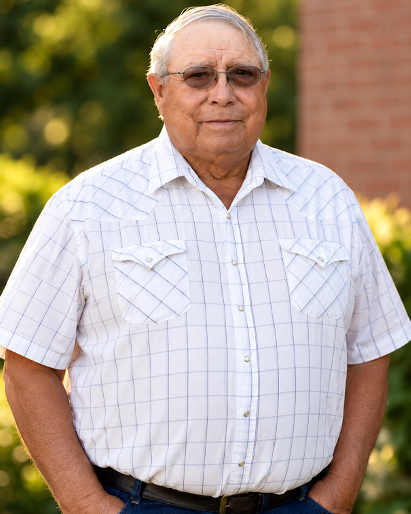 Robert Leroy "Bob" Curry