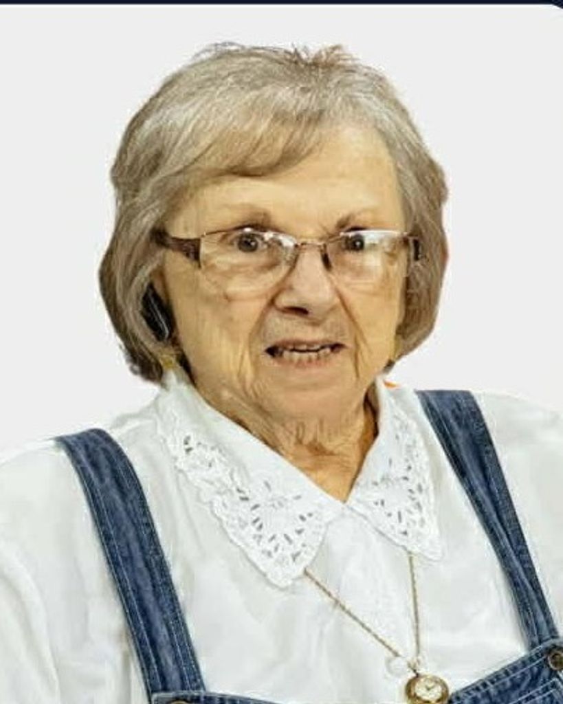 Barbara Cave Davis Profile Photo