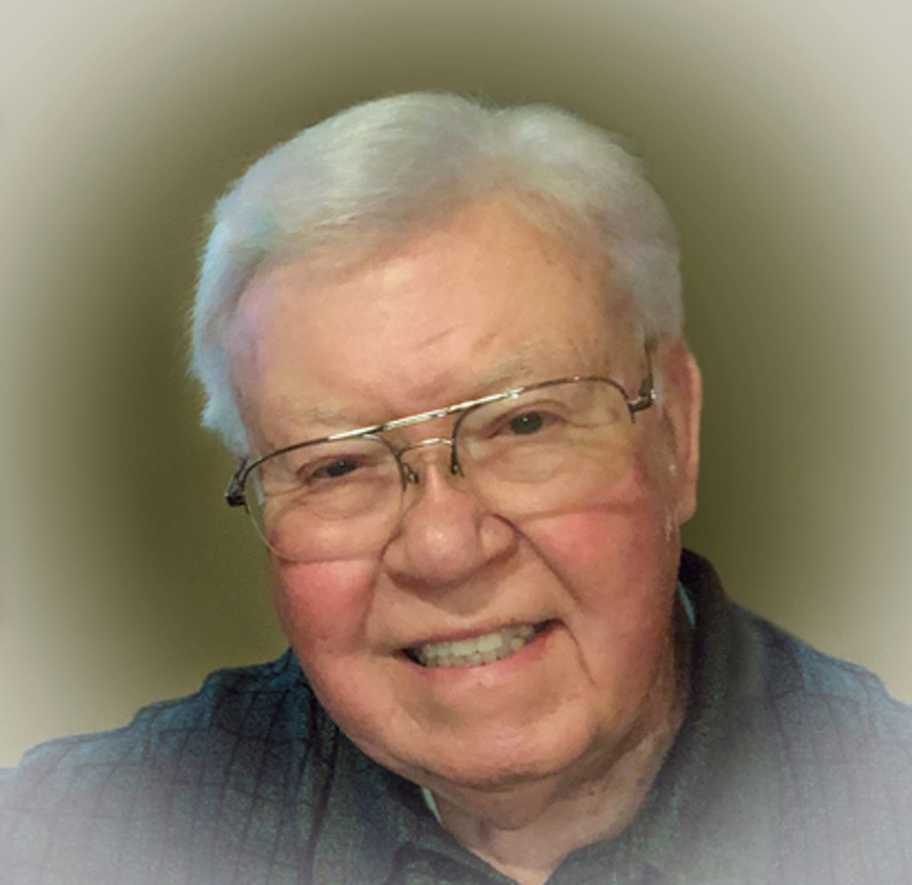 Harold Edgar Siems Profile Photo