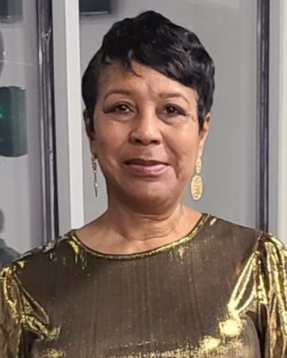 Annette Wade Holly's obituary image
