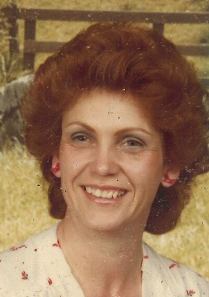 Linda Lou Daniels Profile Photo