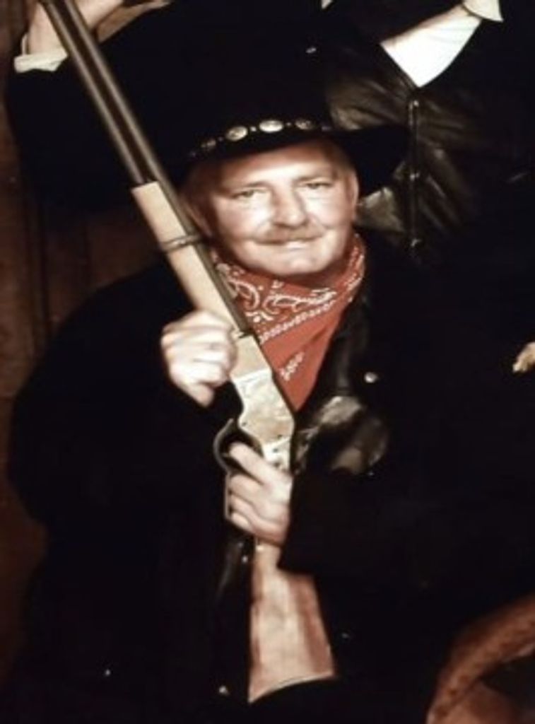 Stevie Cobb Profile Photo