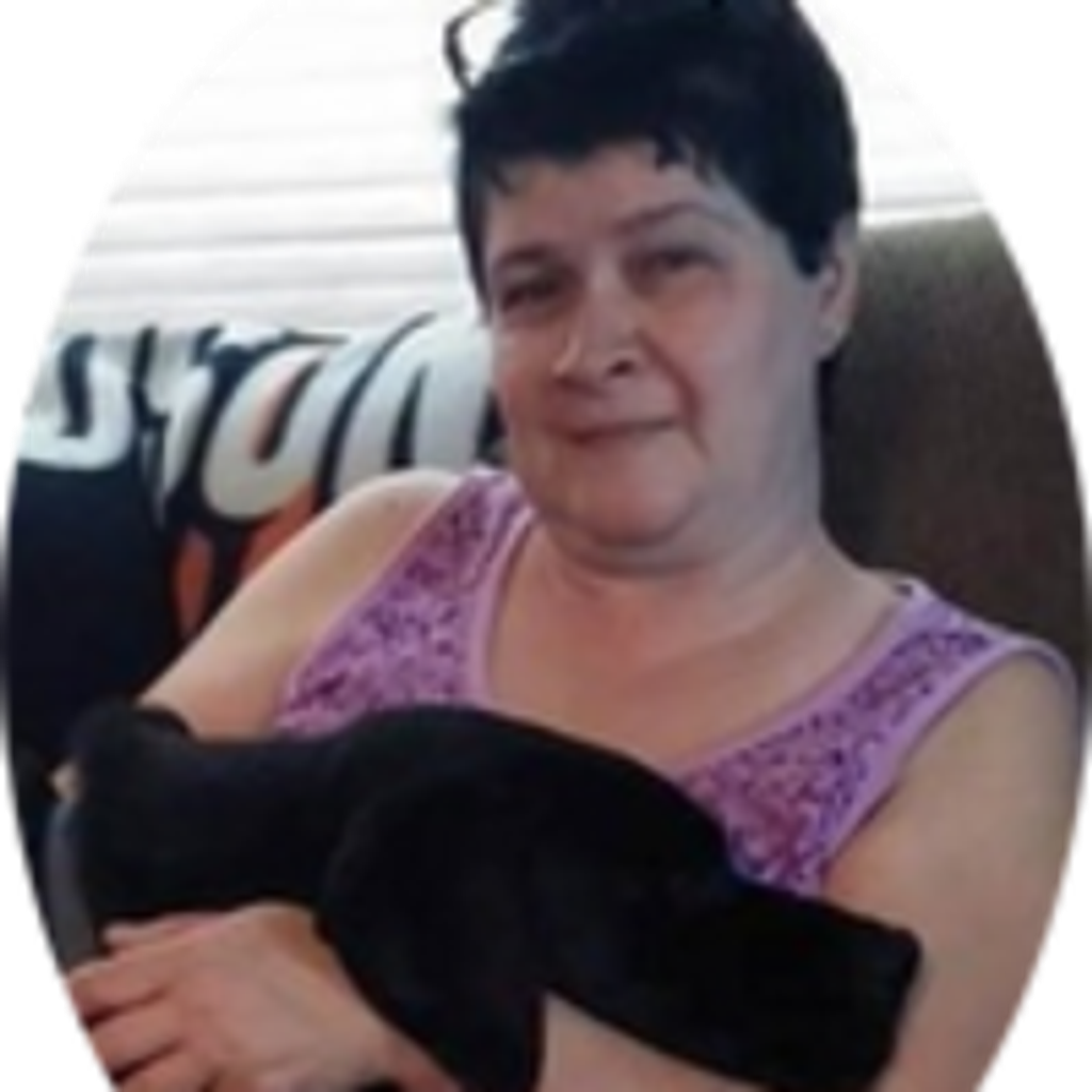 Linda M Labarge