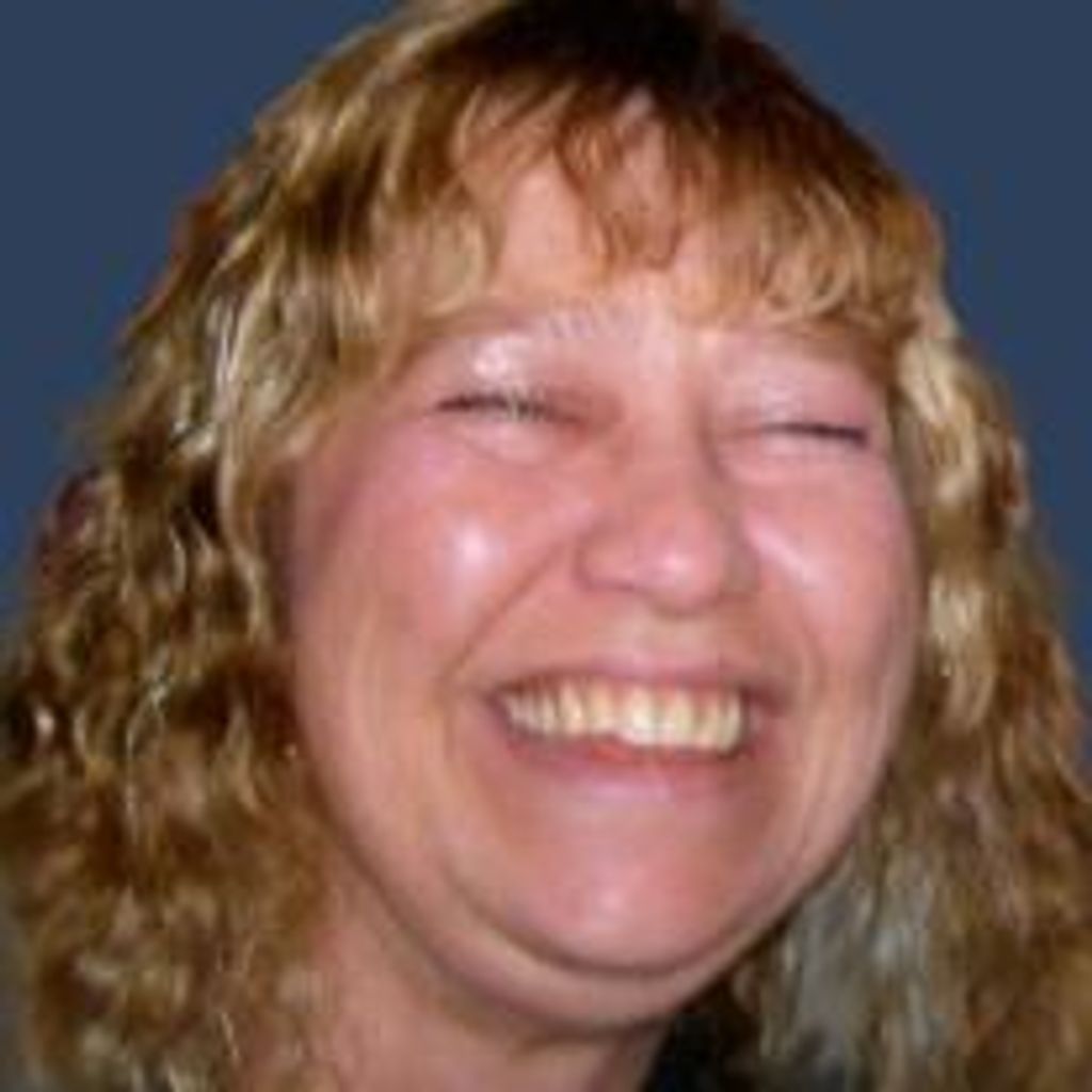 Marla D Mckee