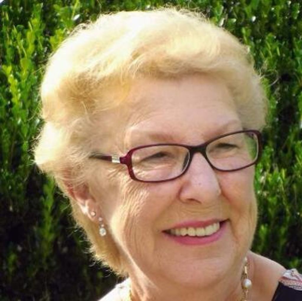 Mary W. Scharf Profile Photo