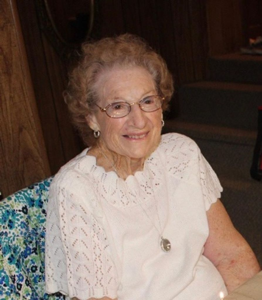 Daphne Cole Helton Profile Photo