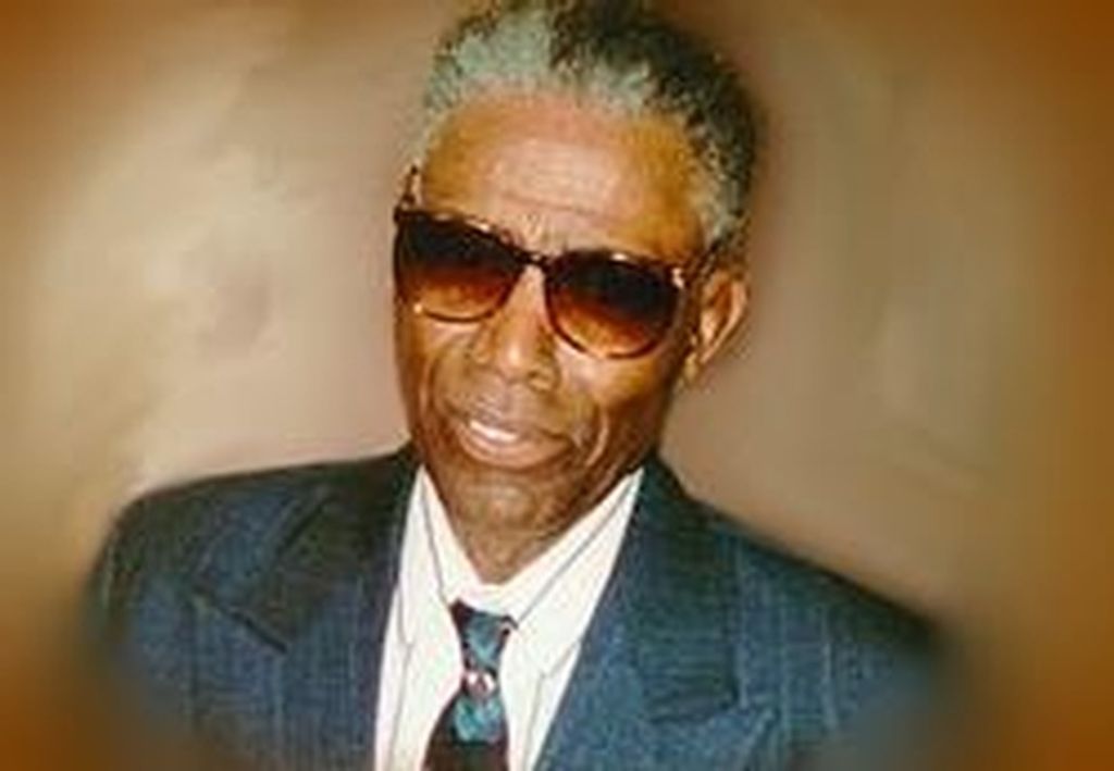 Charlie Ray Brady Profile Photo