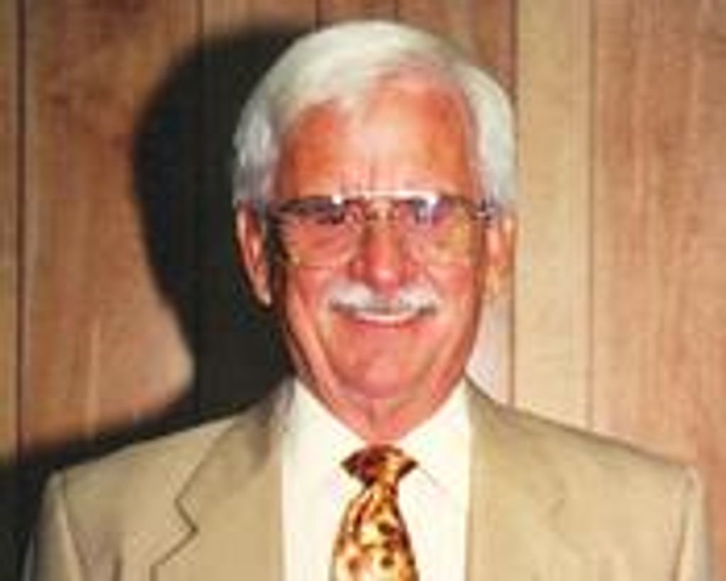 Craig Dudley Black Profile Photo