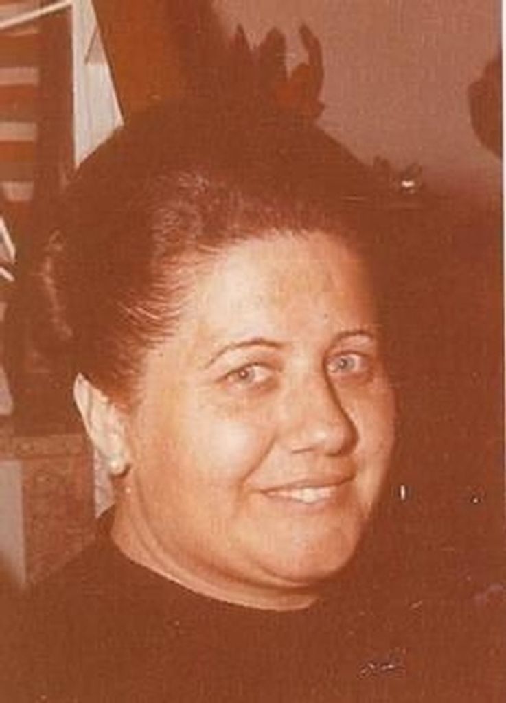 Anna M Esposito