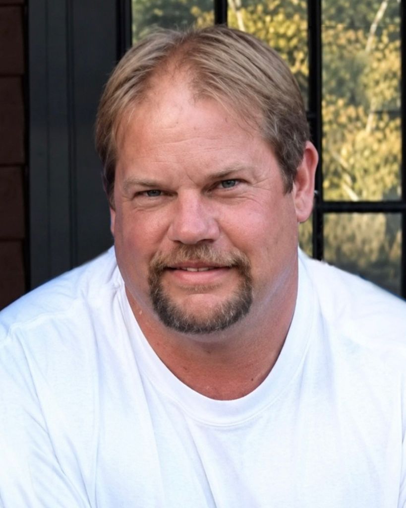 Patrick Schmidt Profile Photo
