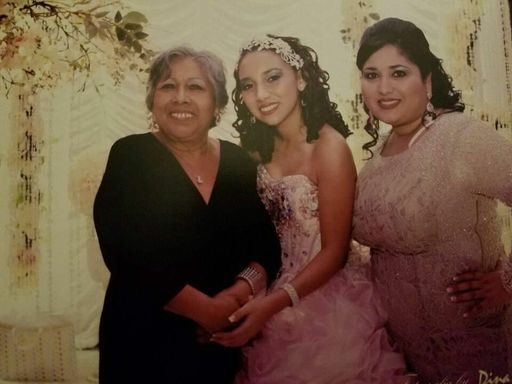 Maria Guadalupe Zumaya photo gallery thumbnail 68 of 260