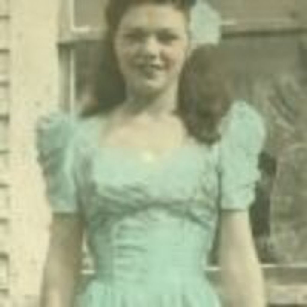 Muriel G Duquette
