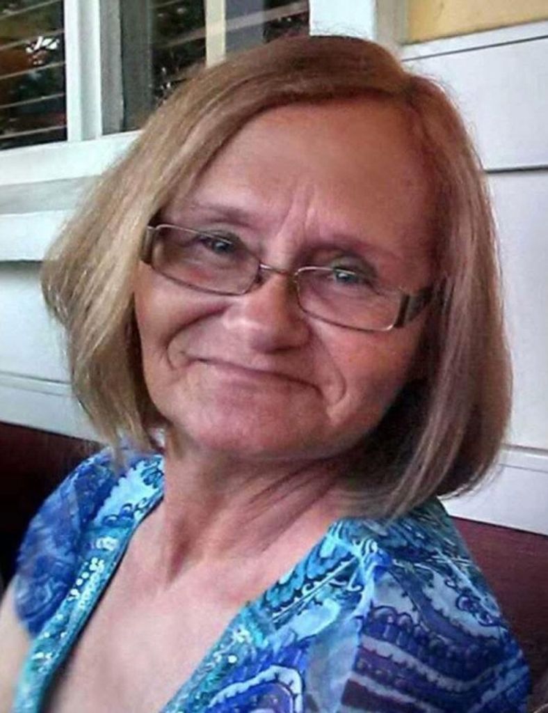 Debbie Davison Profile Photo