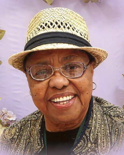 Barbara Lindsay's obituary image