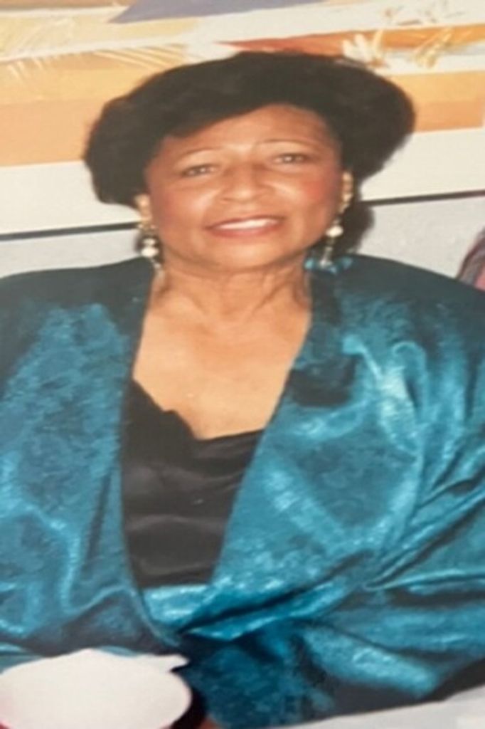 Avenell Perry Brown Profile Photo