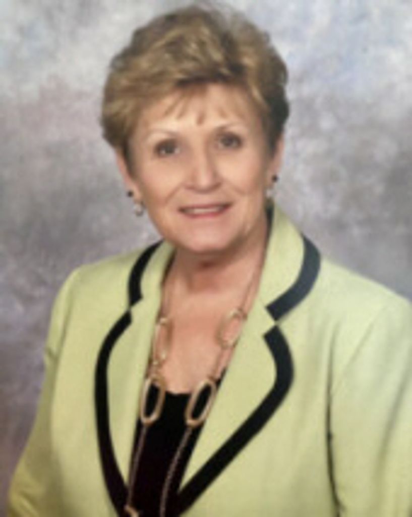 Donna Adams Profile Photo