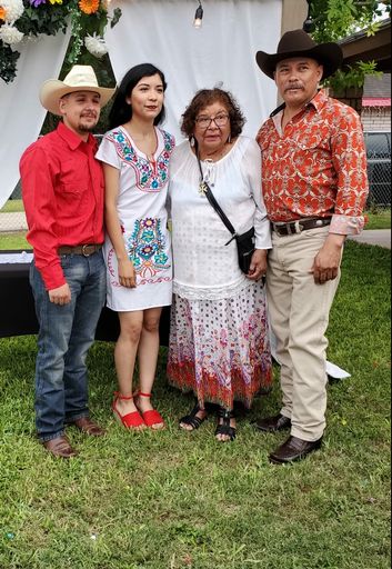 Isidra Alfaro photo gallery thumbnail 114 of 115