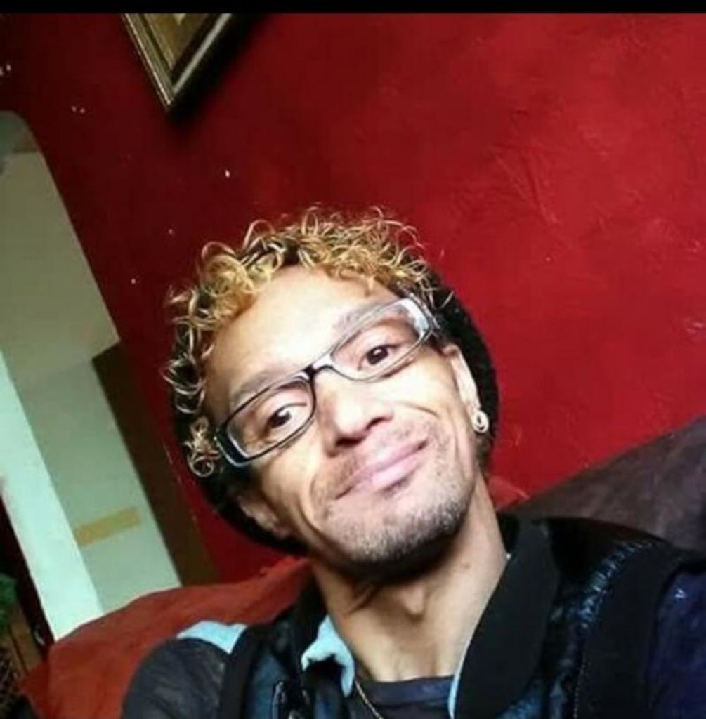 Derrick Charles Small Profile Photo