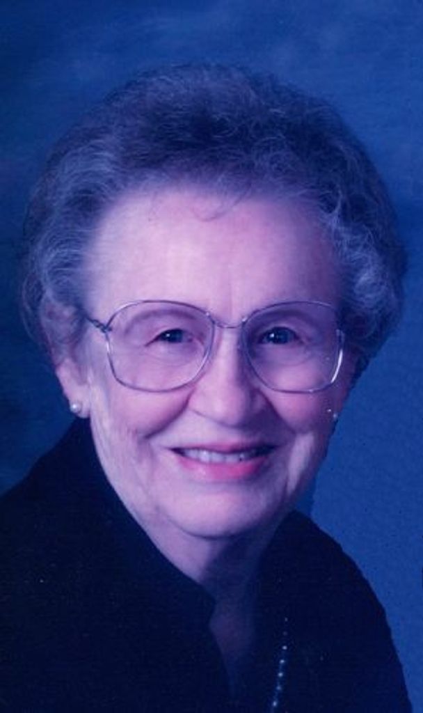Betty Maurine Smith Brown