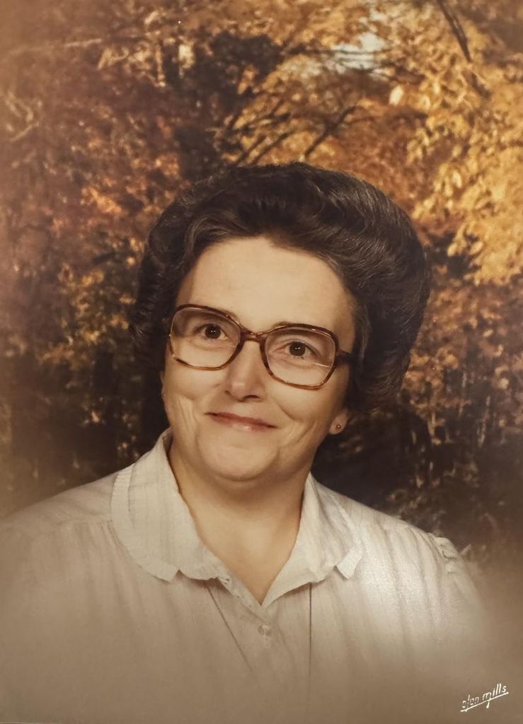 Eva Elizabeth Lequieu Profile Photo