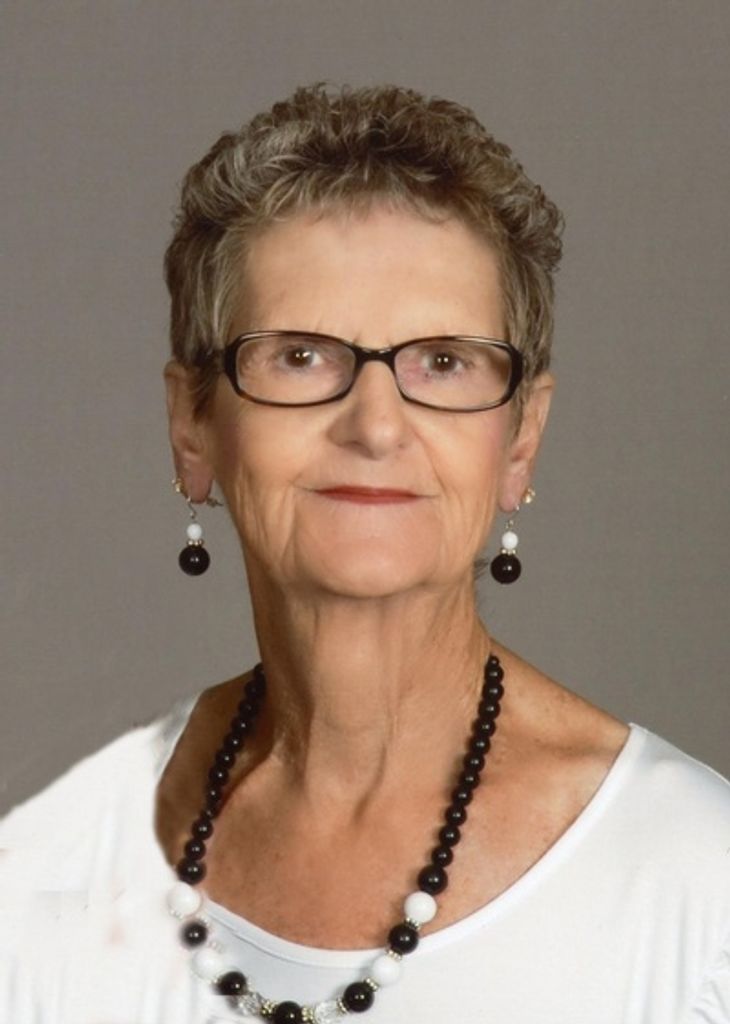 Helen Enderson Profile Photo