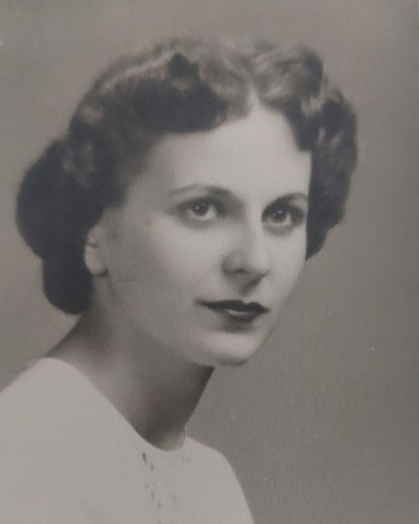 Theresa Helen Kilroy Profile Photo
