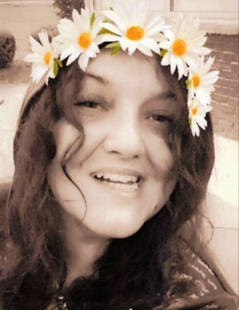 Eva Elaine Buell Profile Photo