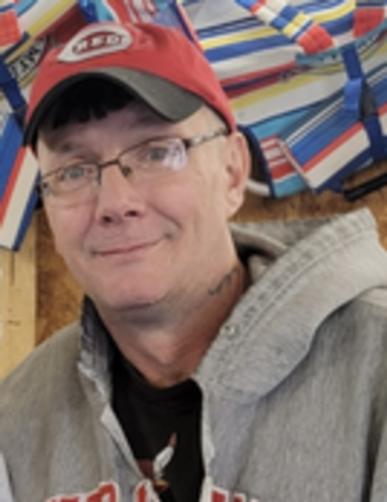 Derick E. Shores (Country) Profile Photo