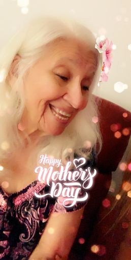 Yolanda C. Gonzalez photo gallery thumbnail 338 of 357