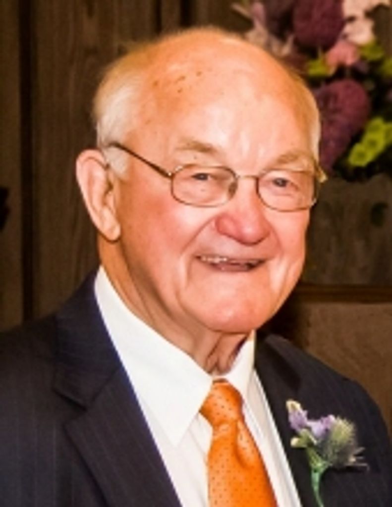 Howard E Neubauer