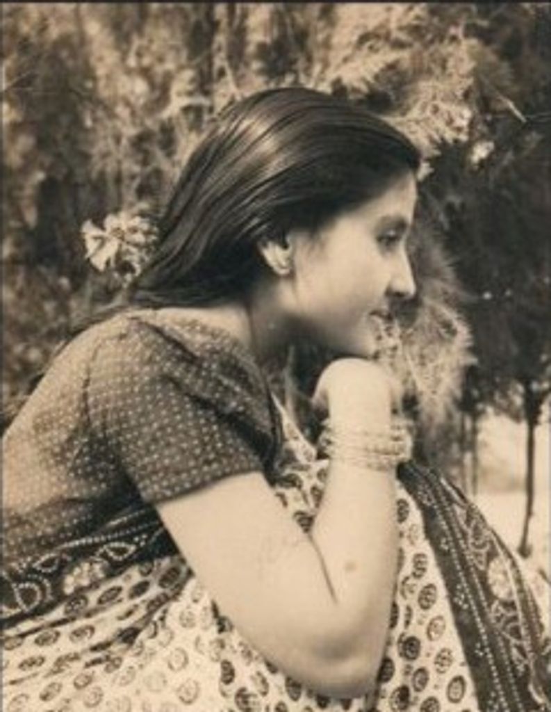 Rekha Chandrakant (Bhatt)  Dave