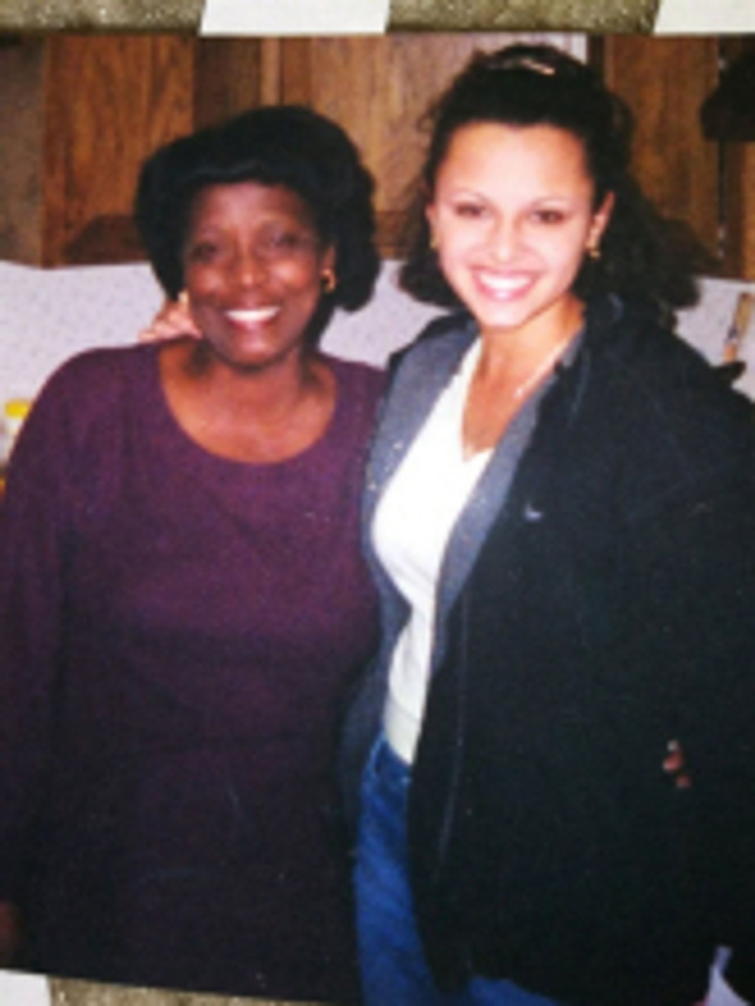 Shirley Farrar photo gallery image 1 of 9