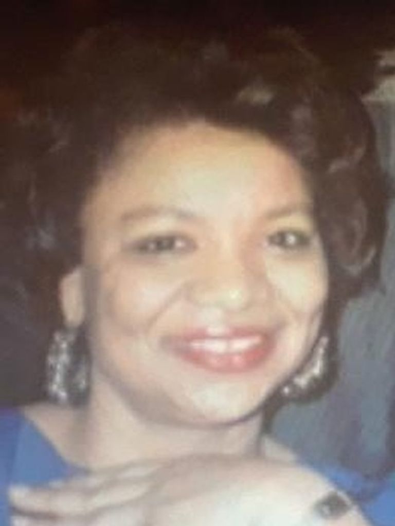 Elaine Harmon Profile Photo