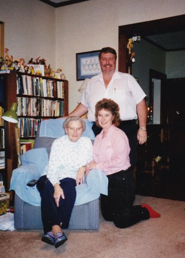 Myrtle Sheldon photo gallery thumbnail 2 of 49