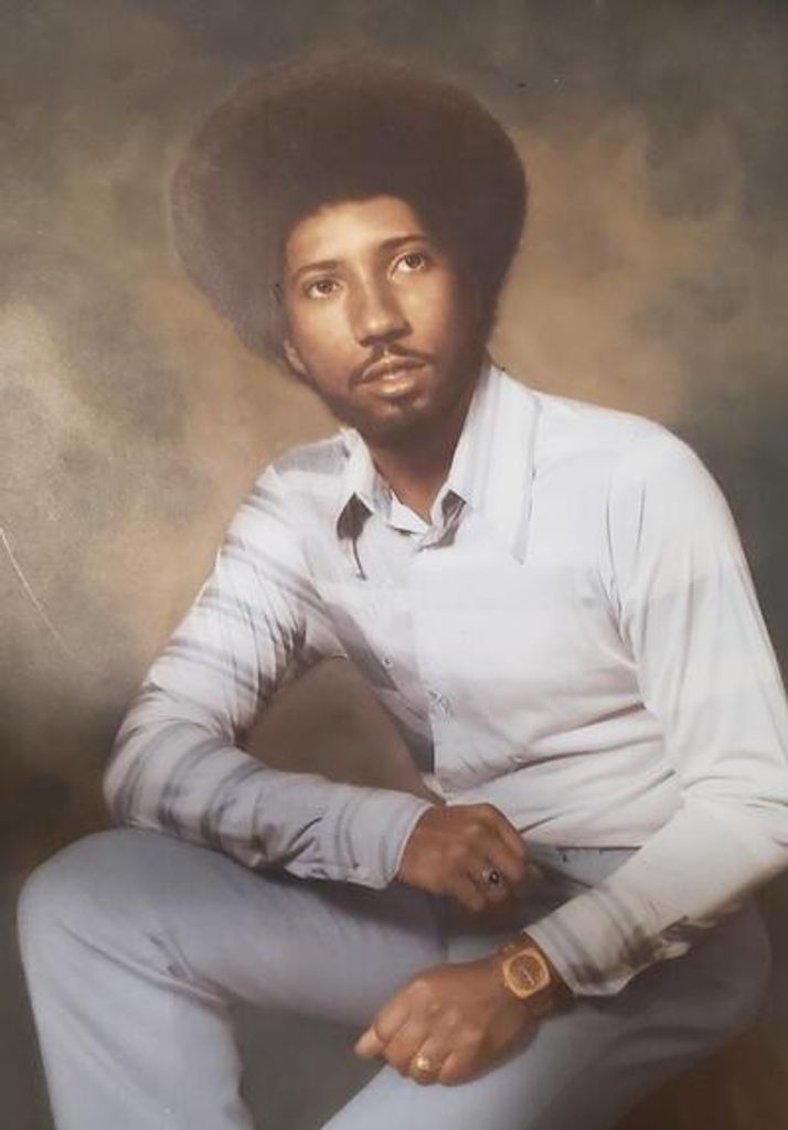 Jaywayne L Henderson Profile Photo