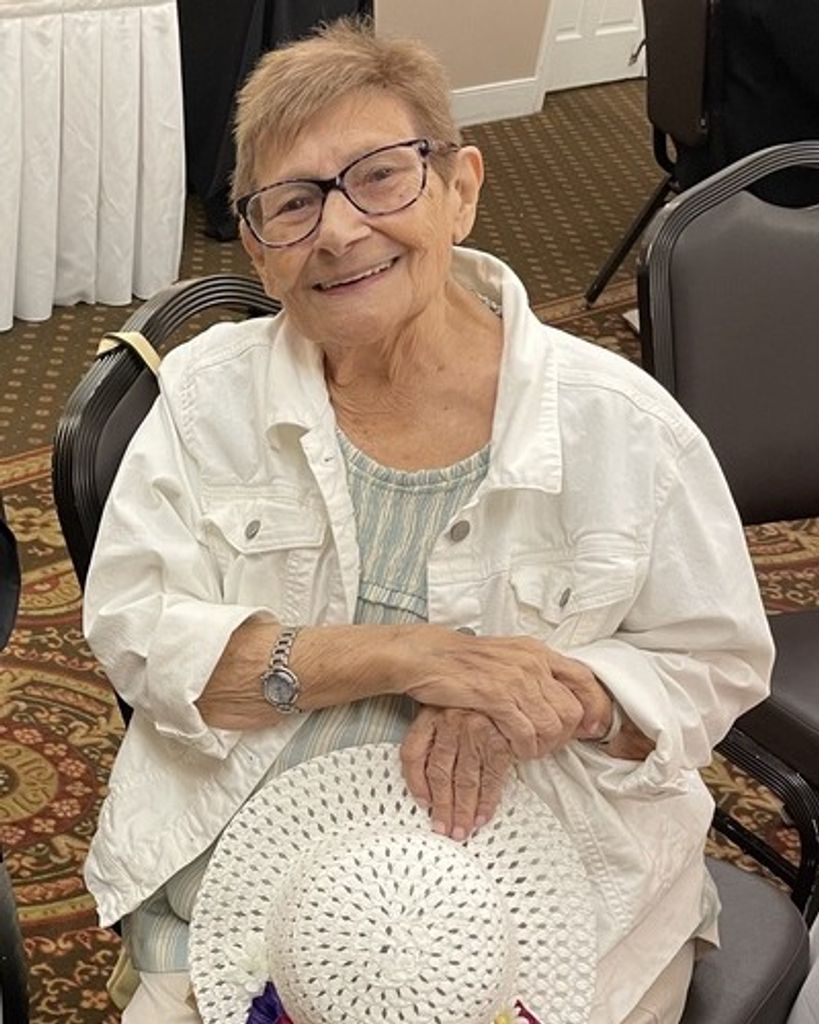 Lenora Brendlinger Profile Photo