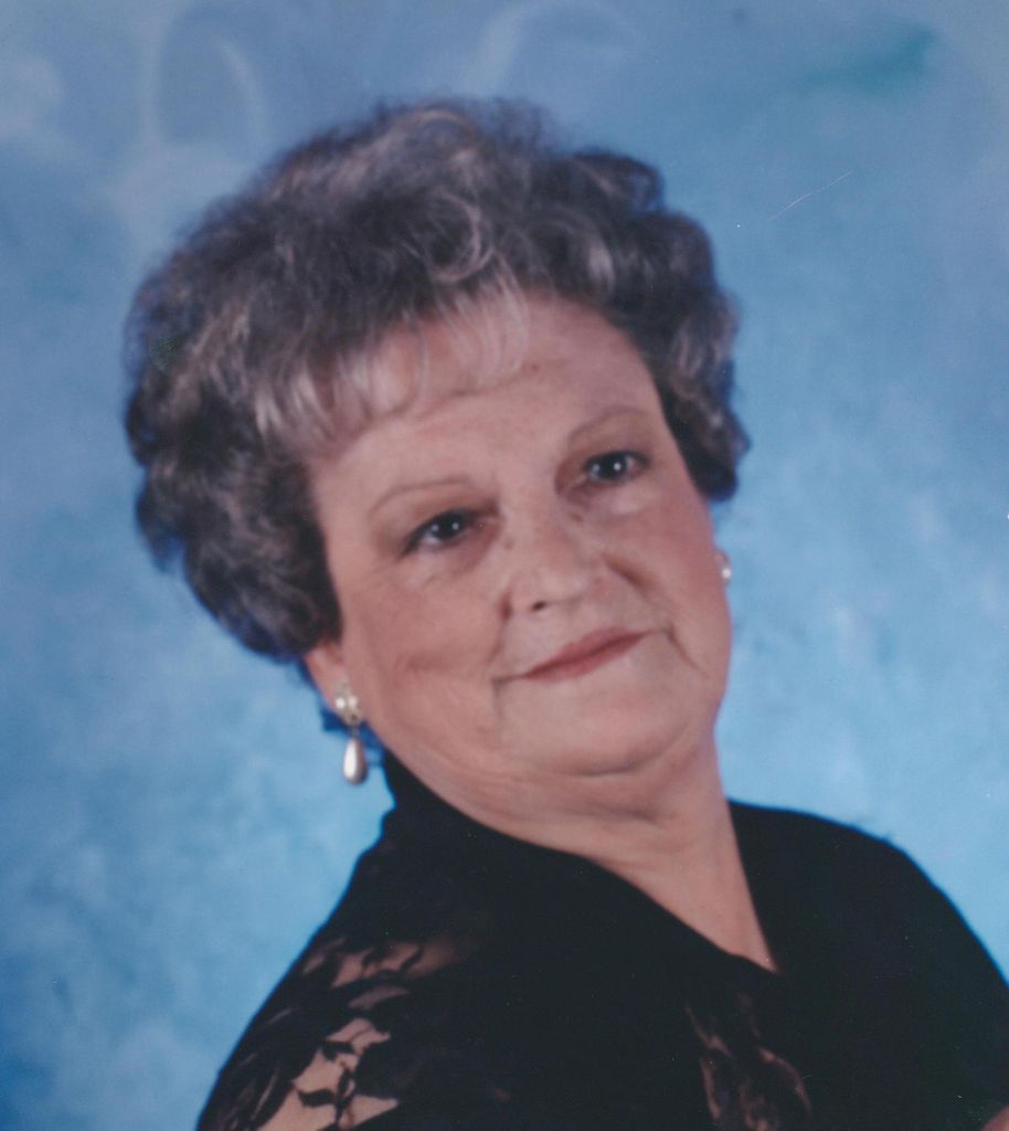 Louellen Devine